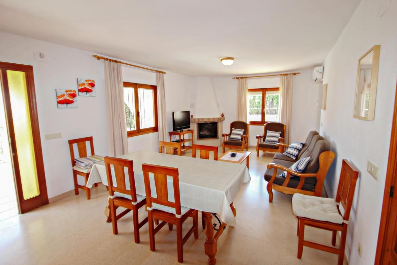 Laura-29A - Pretty Holiday Property With Garden And Private Pool In กัลเป ภายนอก รูปภาพ